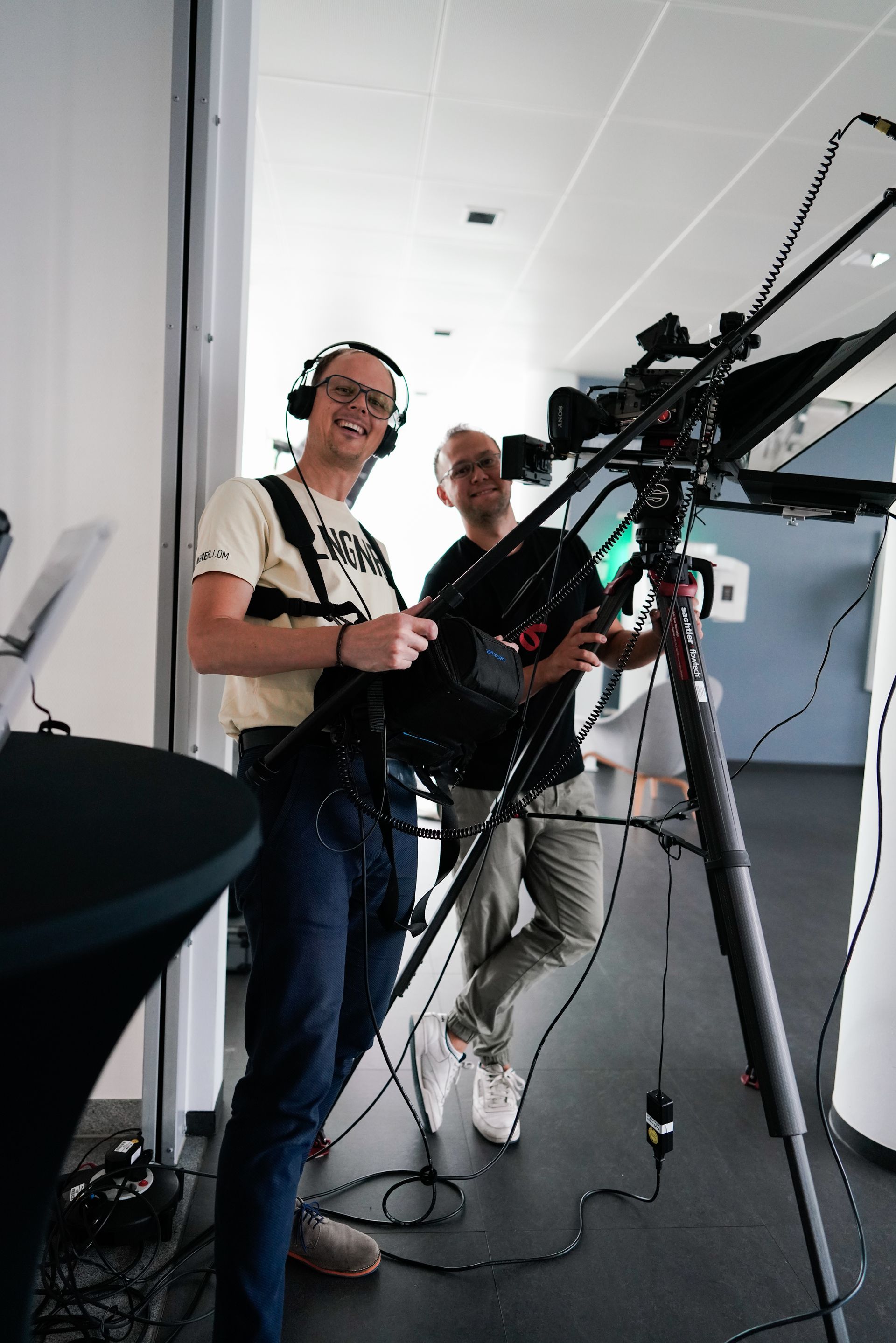 Production crew mit Teleprompter